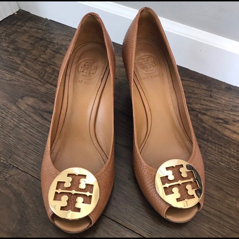 Tory Burch Sally Peep Toe Wedge Cognac Brown 8.5